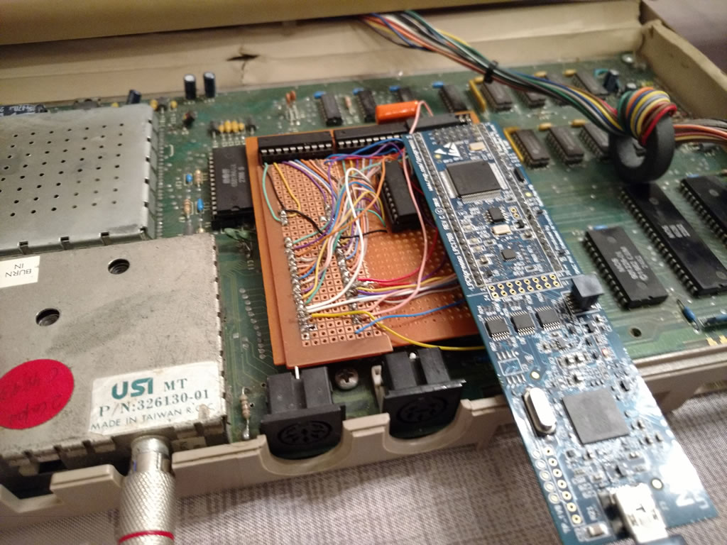 telmomoya C64 powered by ARM running 6502 emulator