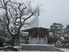 雪の本覚寺