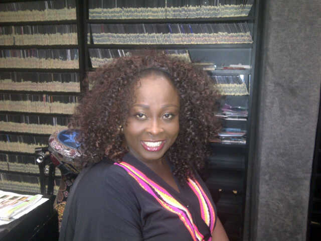 Wazobia FM's Lolo debuts new $Mohican haircut | Welcome to Linda Ikeji ...