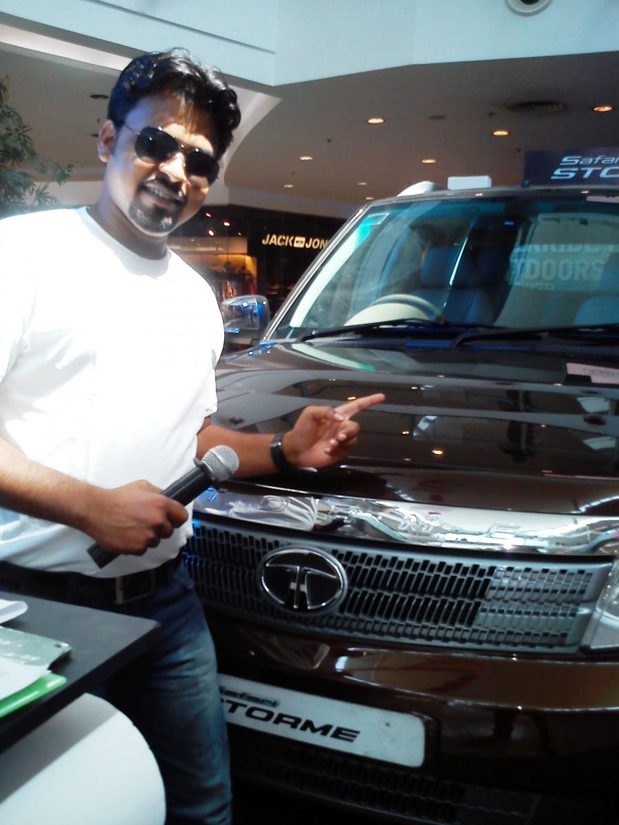 Artist Anchor Anchor Ajay Anchor in Kolkata, West Bengal, India