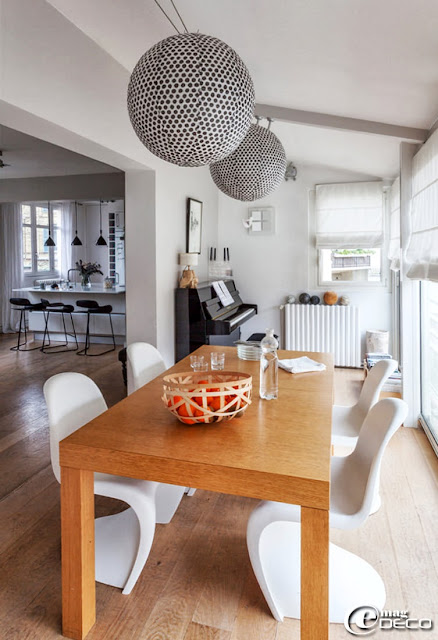 STUDIO DECORADO com tons neutros. Blog Achados de Decoração