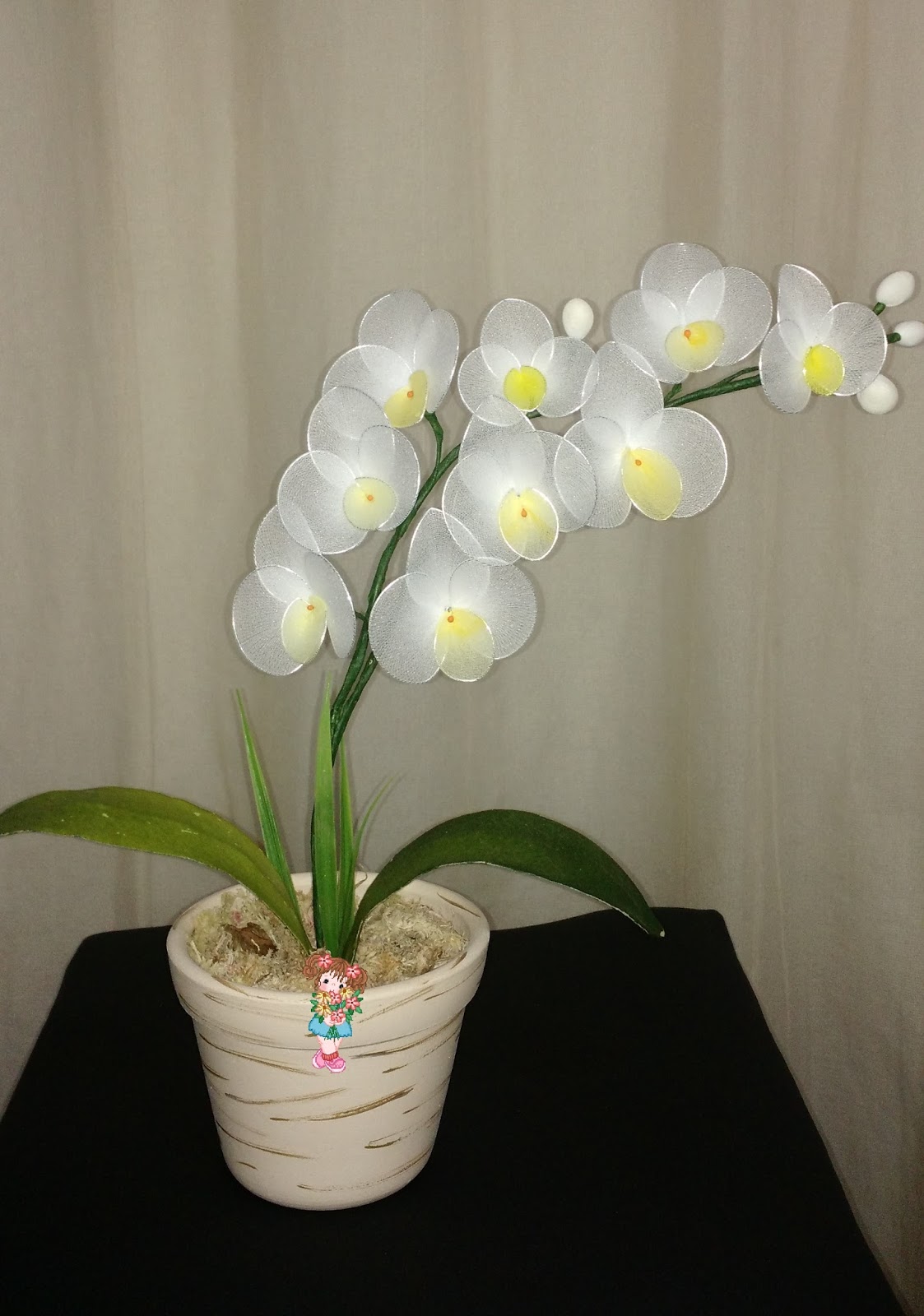 Ateliê Cris Flores & Lembrancinhas: Orquideas em meia de seda