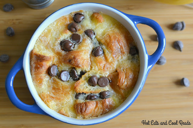 Rich, delicious and packed with bites of chocolate! This decadent dessert is great for any occasion and the custard is to die for! Individual Chocolate Chip Croissant Bread Pudding Recipe plus 6 Other Amazing Dessert Recipes