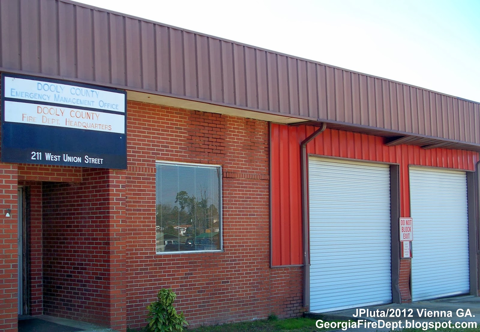 Fire Dept. Trucks GA. FL. AL. Rescue Station Firemen Volunteer