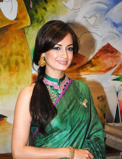 Dia Mirza Hot Sexy Beautiful Unseen Latest Wallpapers Pictures Images And Videos 8 Free