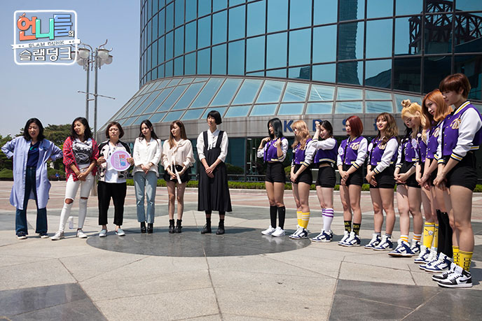 [OTHER][24-03-2016]Tiffany tham dự Show mới của kênh KBS - "Sister's SlamDunk"  - Page 4 Snsd%2Btiffany%2Btwice%2B%25286%2529
