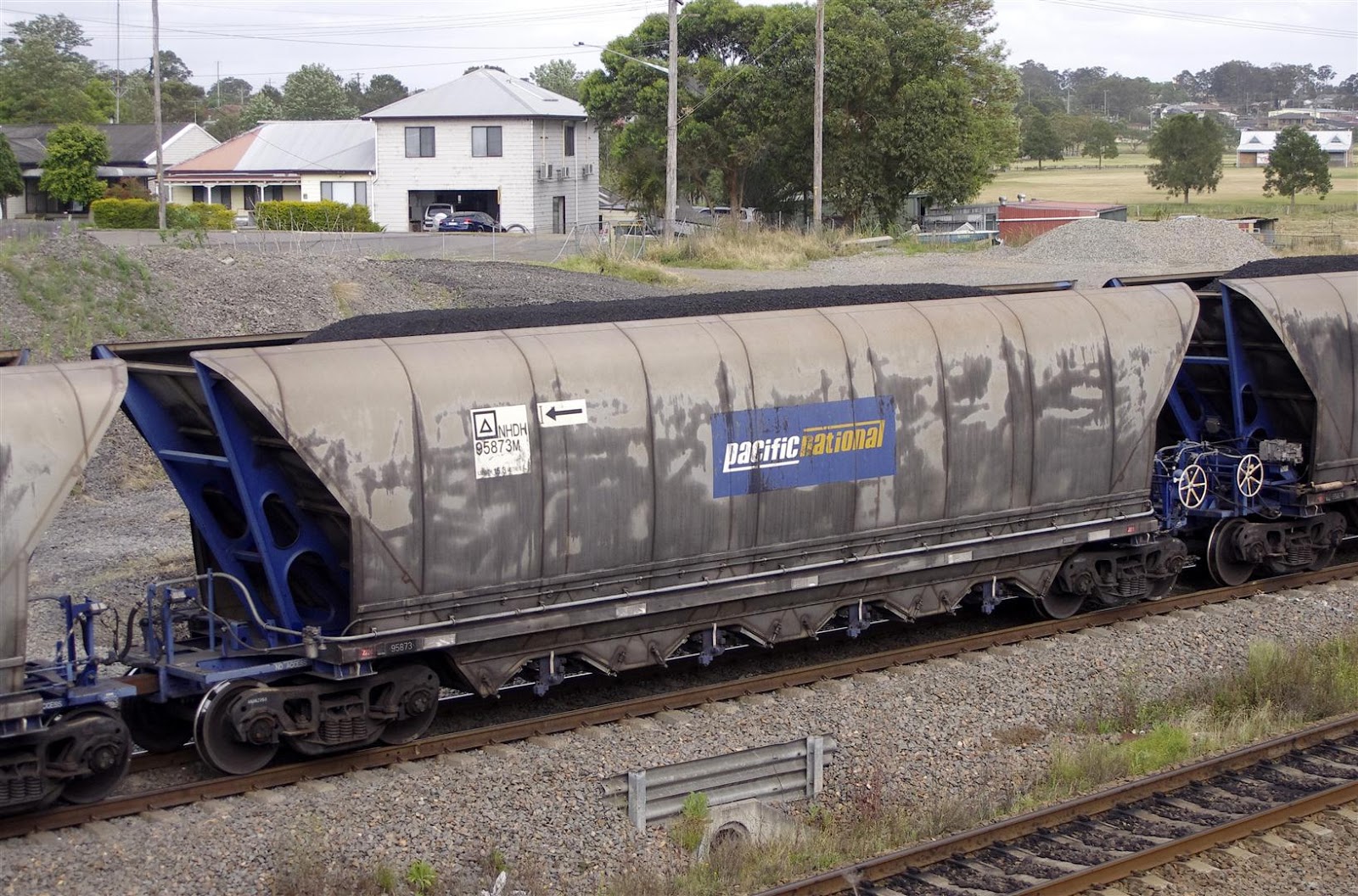 Rollingstock News NHDH rollingstock-news-nhdh