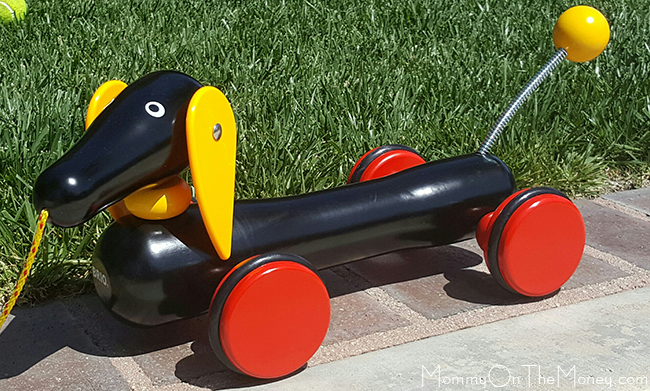 brio pull along dachshund