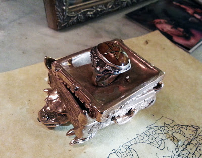 alligator suitcase with angel heart ring by alex streeter