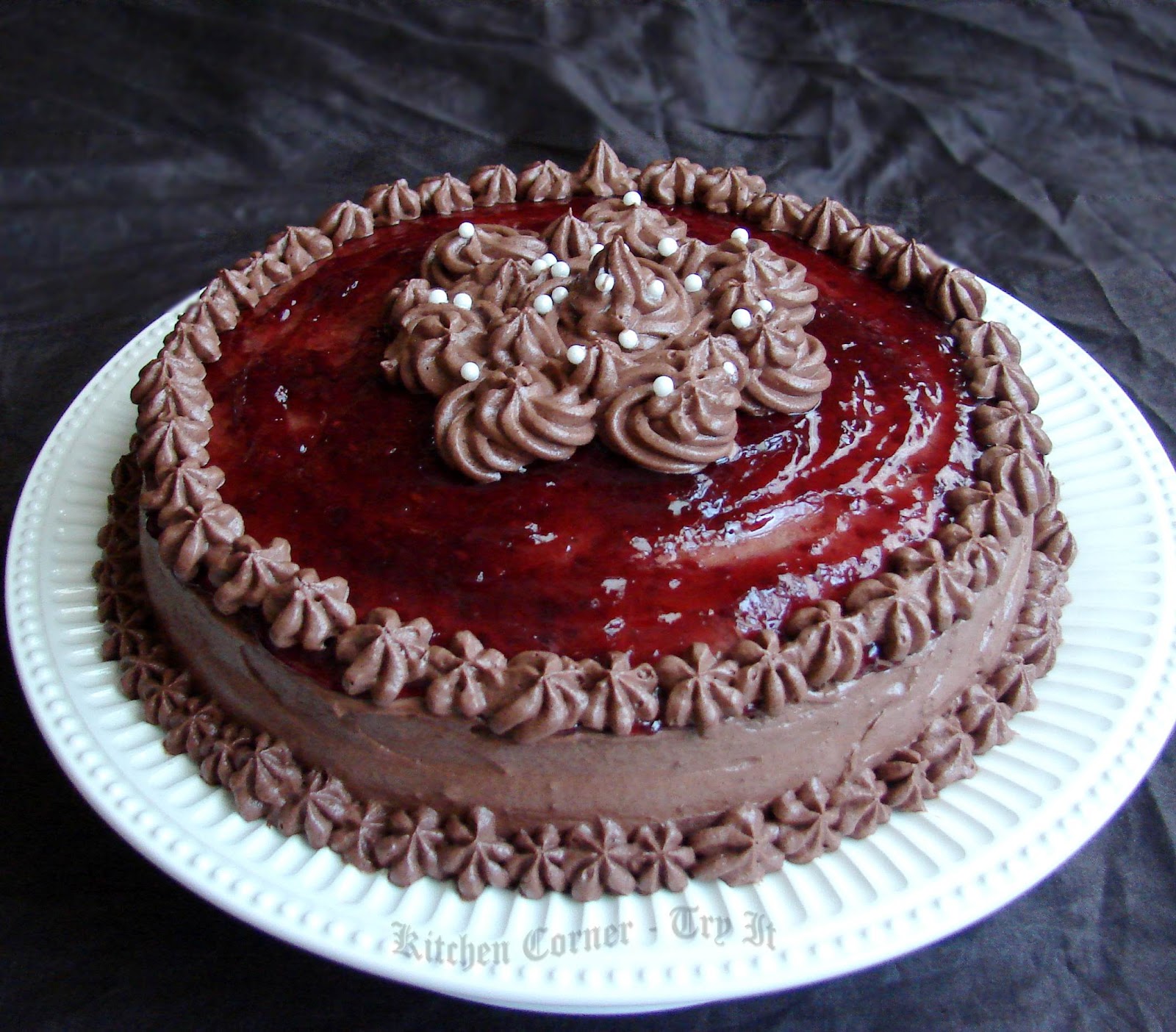 Raspberry Chocolate Mousse Cake