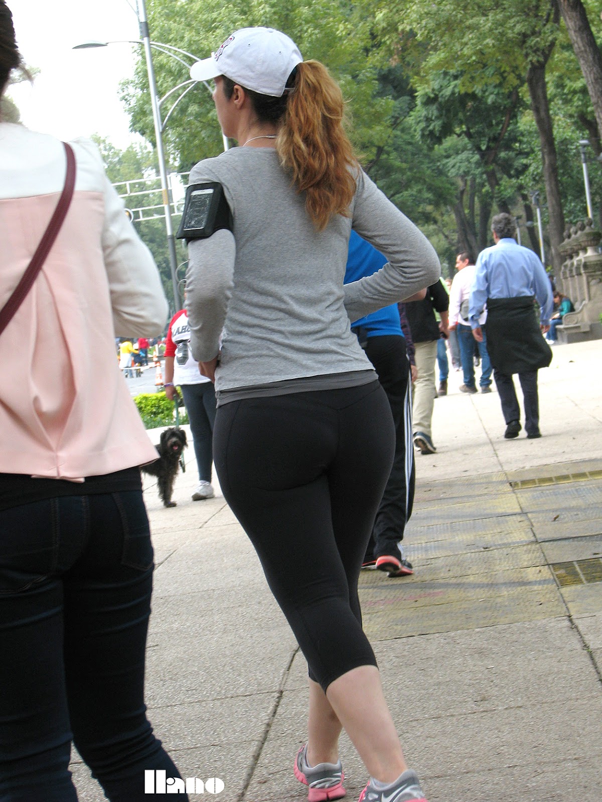 Beautiful Milf Of Wide Hips And Big Ass In Black Lycra