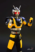 http://hendara.blogspot.com/2014/10/shf-kamen-rider-rx-robo.html