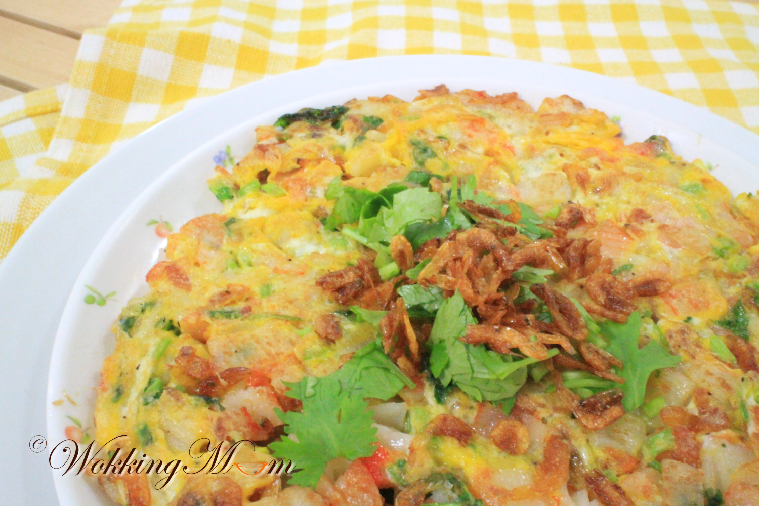 Kanimi Surimi with Koebi Omelette 帝王蟹肉棒与小虾子干煎蛋 GH49