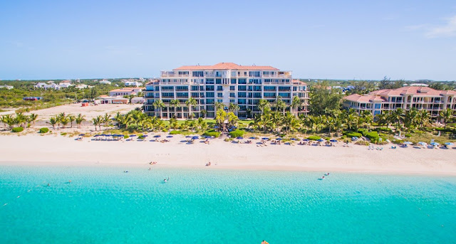 Welcome to The Regent Grand, a modern oasis that brings relaxing suites and impeccable service to those staying at this beachfront Turks and Caicos resort.