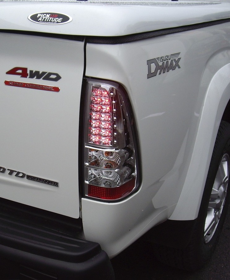 Kit Feux Arrières « CRISTAL » pour ISUZU D MAX Made in 4x4.fr