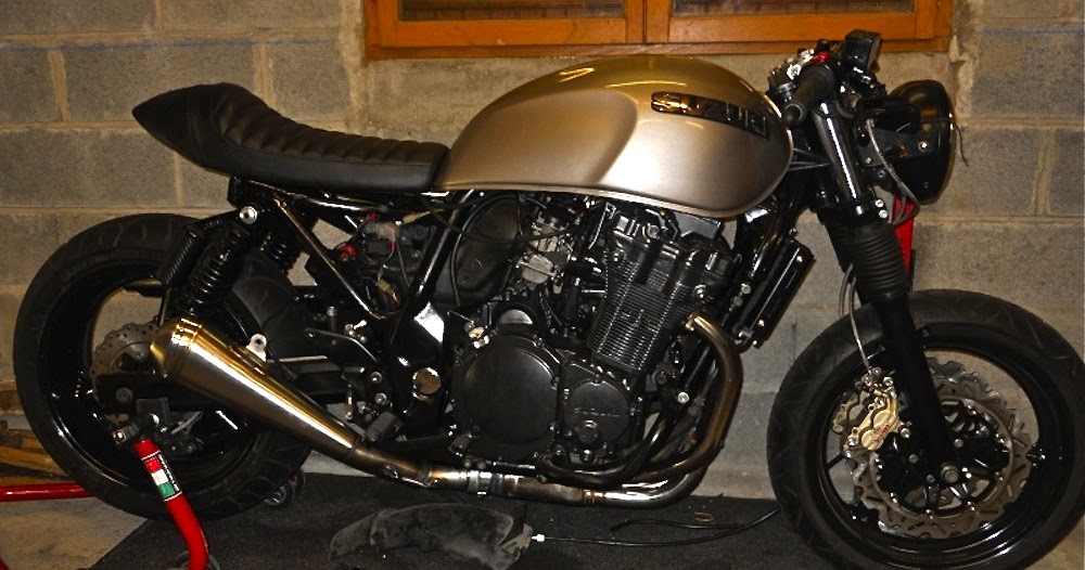 Street 750 Scrambler