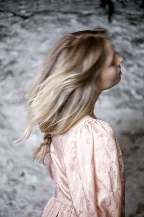 Lisa Lindoe fotografia mulheres lindas pele clara modelos noruguesas