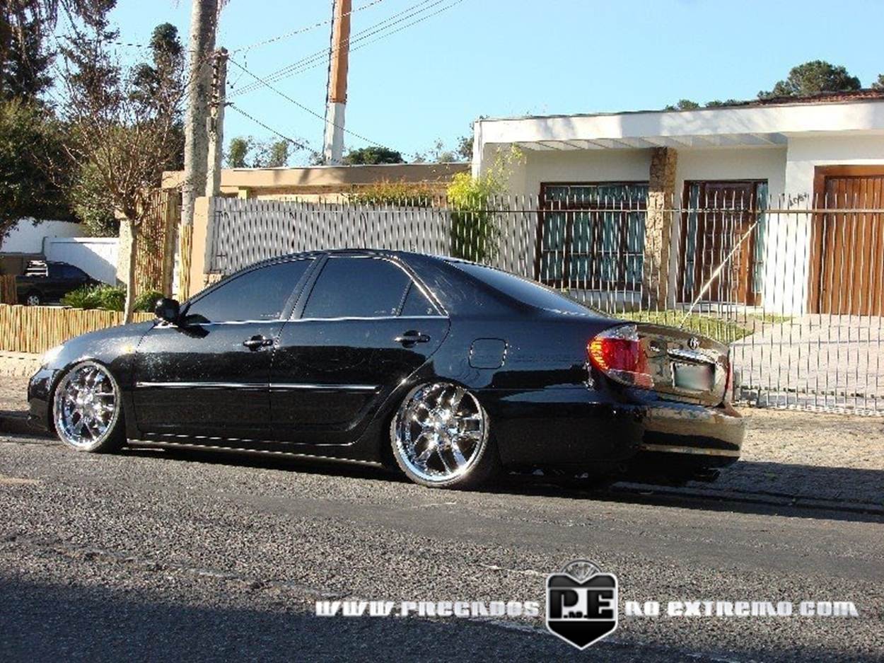 OURSTYLE Toyota Camry + air suspension + 20"