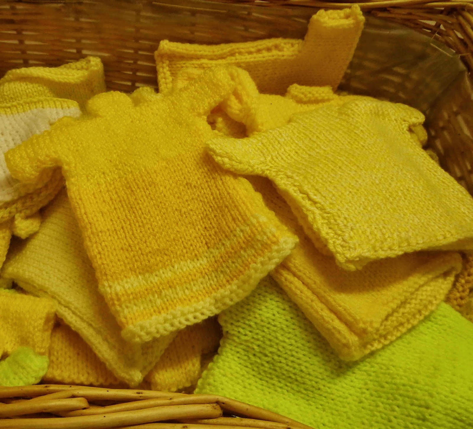 Hippystitch Volunteer to make blankets out of mini jerseys for Oxfam