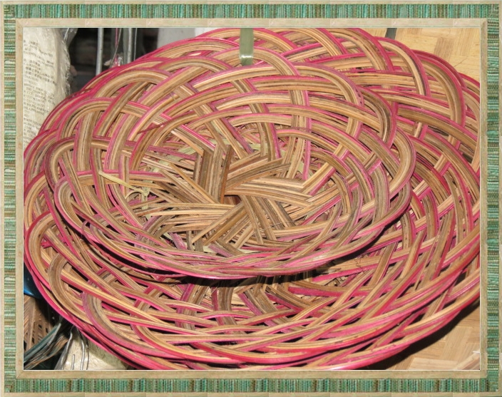 Treasures of the Ilocanos ( Kinabacnang iti Ilocano) 'Ilocano Artifacts"