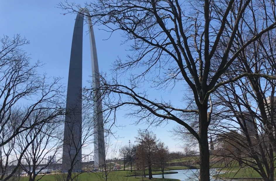 Life&#39;s Sweet Journey: 6 Hours in St. Louis || Things to Do in St. Louis Missouri