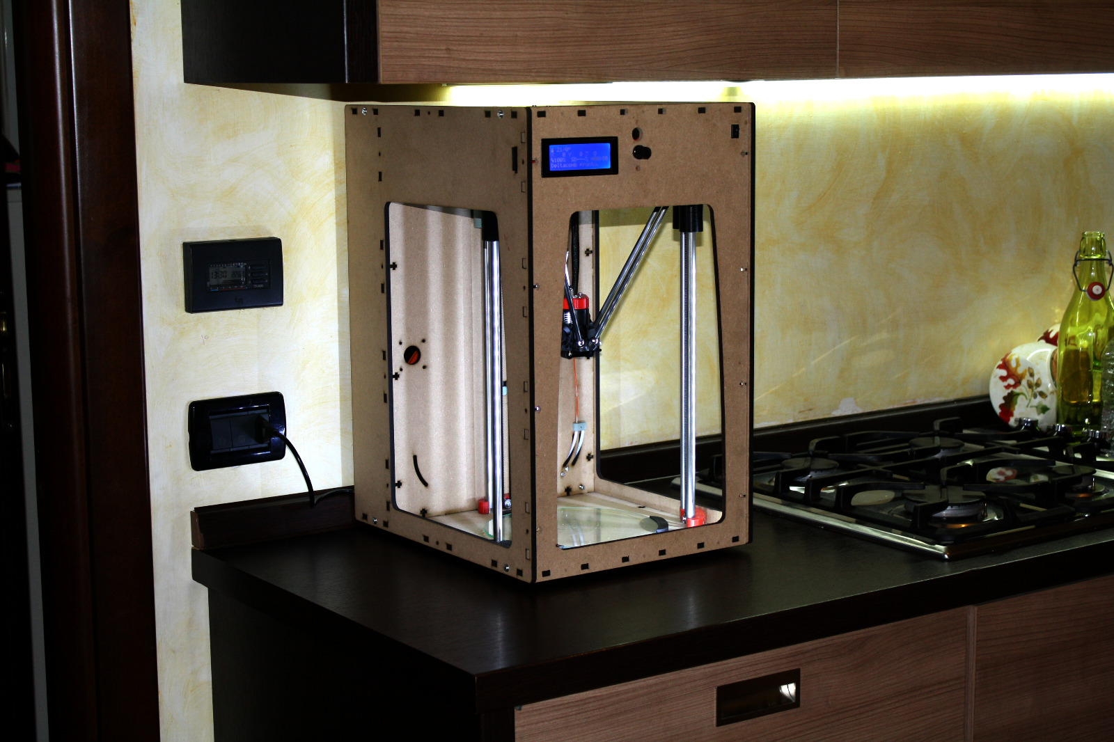 Deltacomb 3D printer