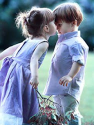 kissing couple wallpapers mobile sweetness dosti sms kiss boy backgrounds ami korina meyeder bissas aati hain born hugot