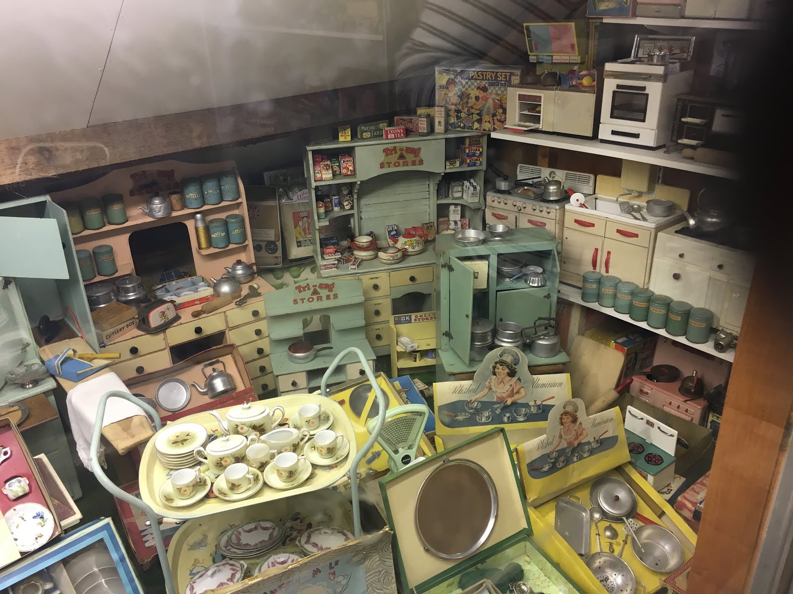 dolls house collection