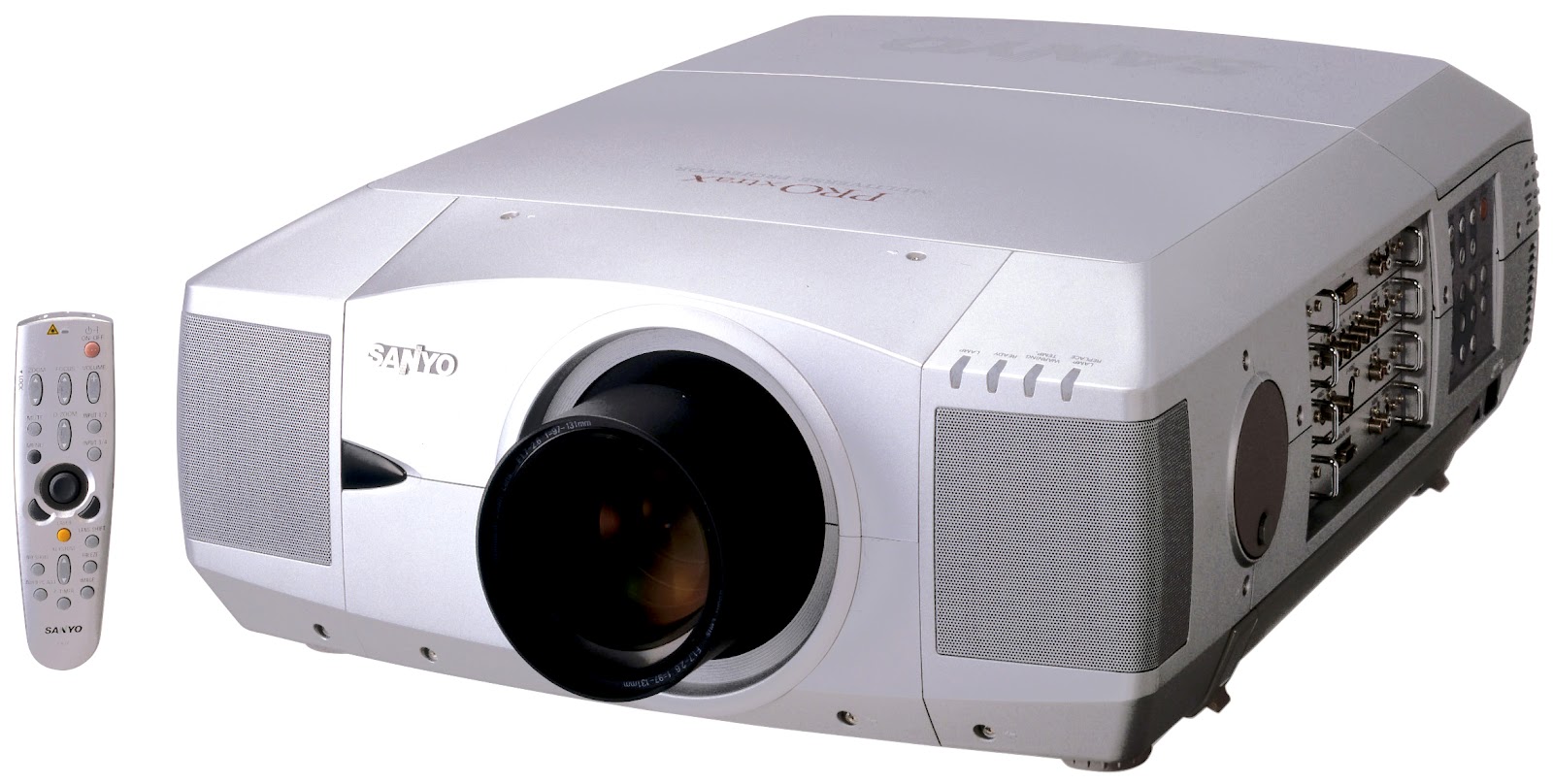 Rent Projector of 10,000 lumens in Mumbai Call 9969613412 or 77381