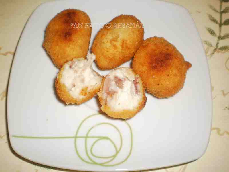 PAN FRITO O REBANÁS CROQUETAS DE JAMÓN