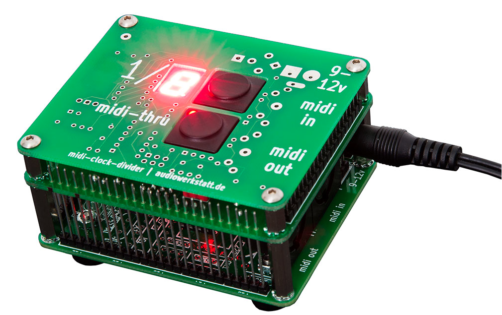 Disaster area dpc. Disaster area dmc 3 xl. Superdry часы женские. Наручные часы superdry syl179b. Re303 din sync.