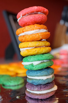 http://anunconventionaljune.blogspot.com/2012/03/rainbow-cookie-sandwiches.html
