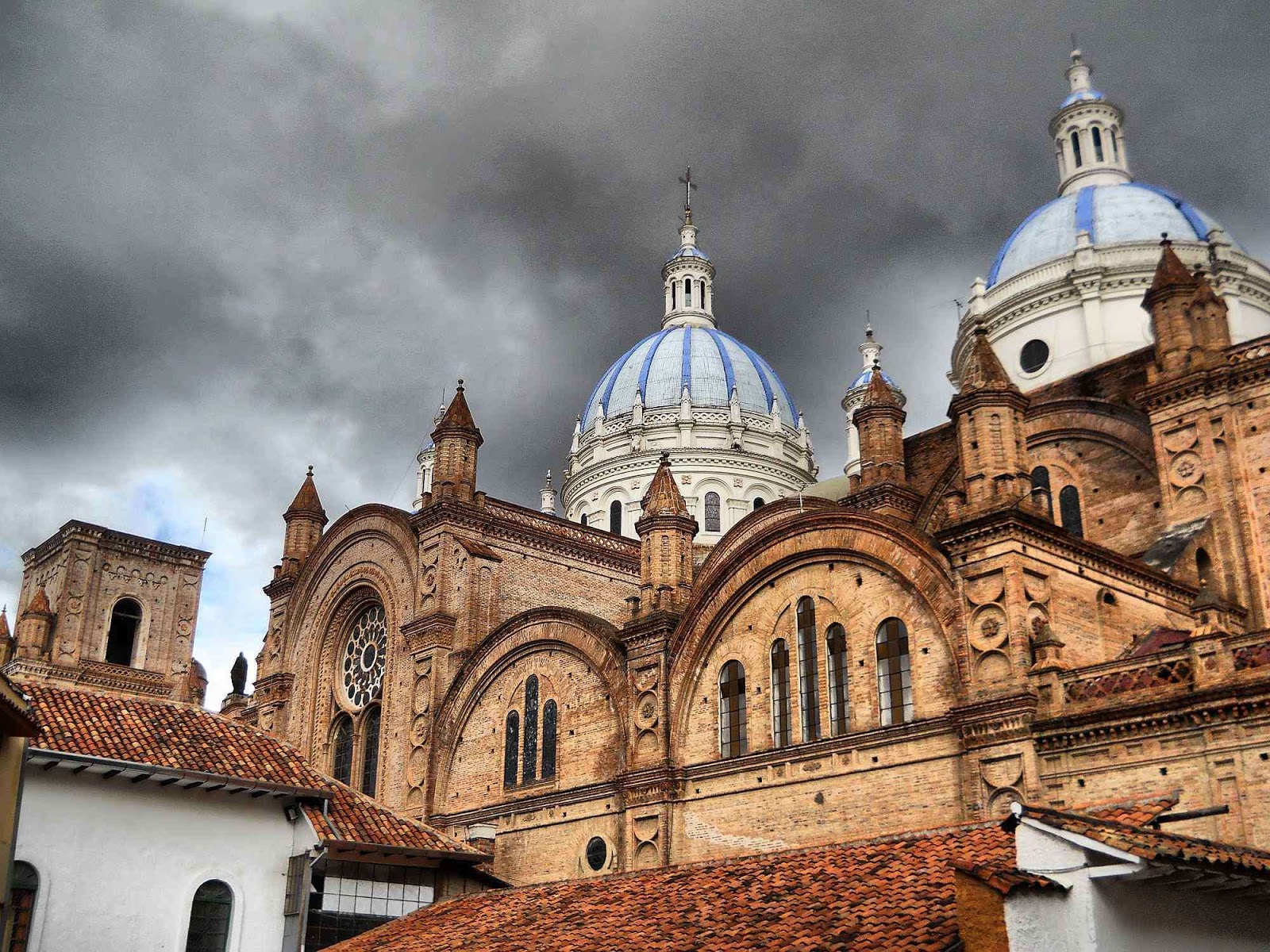Cuenca, destino obligado de visitar en Ecuador