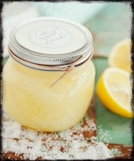 10 Effective Home Remedies To Get Rid Of Stretch Marks