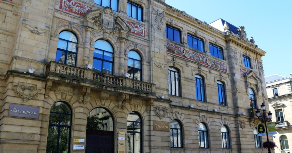 Mail Adventures: I Visited a Beautiful Post Office