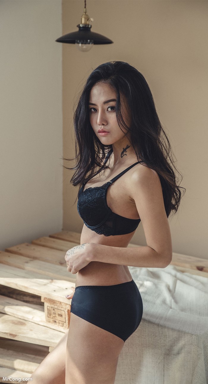 Baek Ye Jin beauty in underwear photos October 2017 (148 photos) photo 4-19