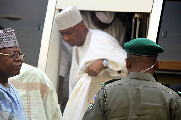 saraki smiling corruption trial