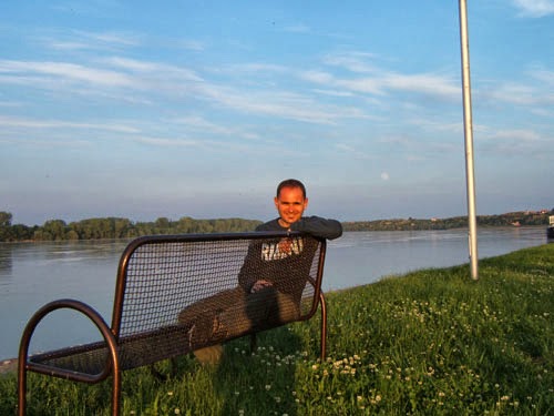 A Vukovar sul Danubio. Sull'altra sponda la Serbia