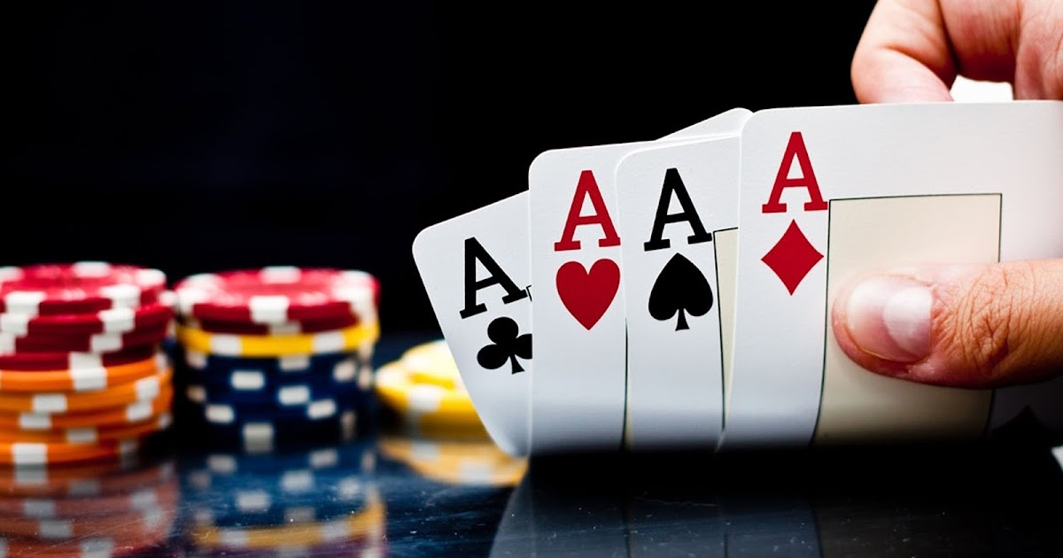 strip poker Courtney's Clean Caps