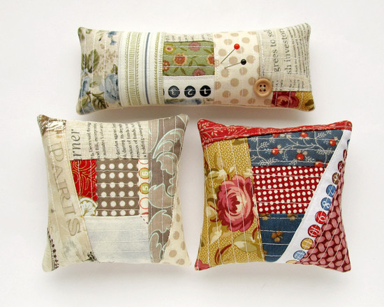 Patchwork OOAK Pincushion, подушки из лоскутков