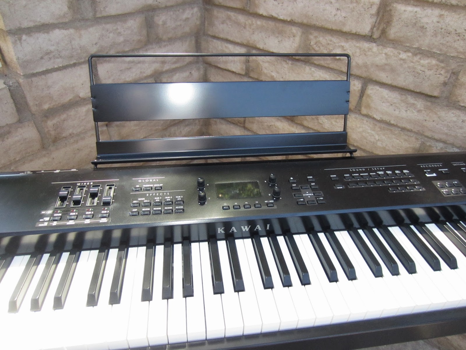 Kawai MP7 digital piano portable under $2000