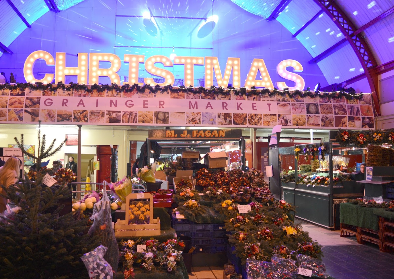 Christmas at Grainger Market Newcastle | New Girl in Toon