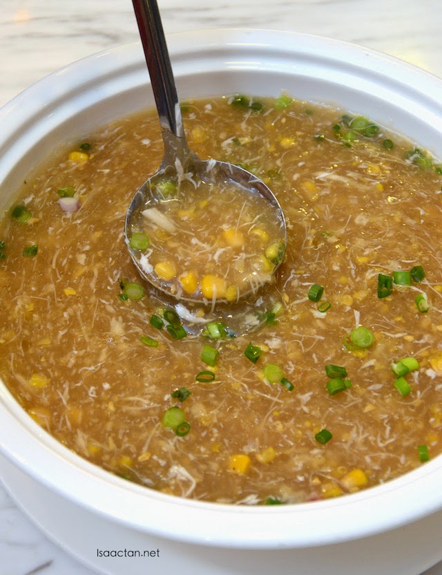 Crabmeat with Sweet Corn Soup