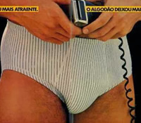 Propaganda de modelo de cueca com lycra e algodão apresentada em 1984.