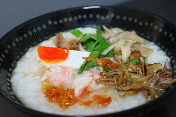 Cayangdqte Blog: Bubur nasi plain dengan isi pelbagai