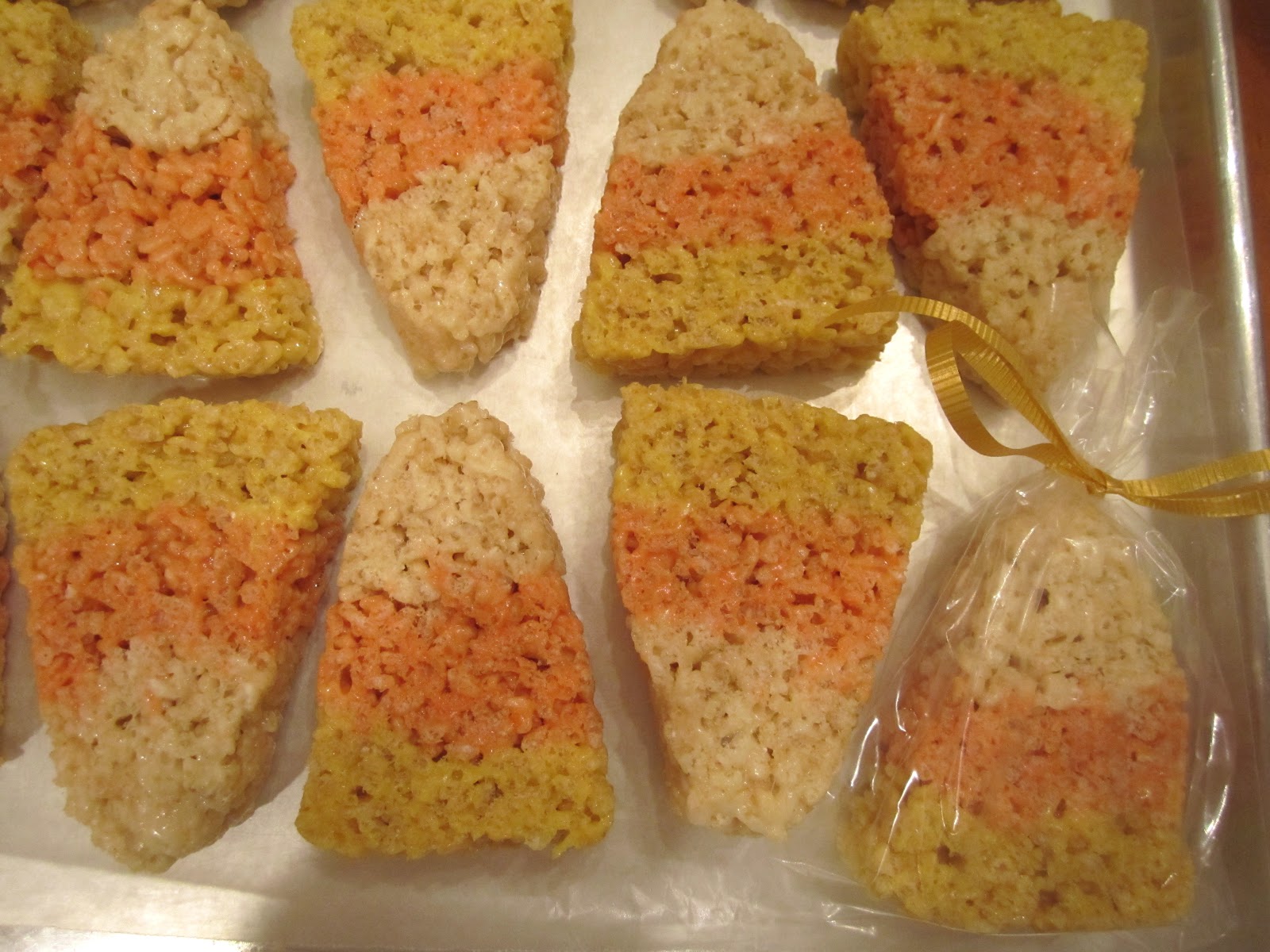 All Things Andrea: Rice Krispie Candy-Corn Treats