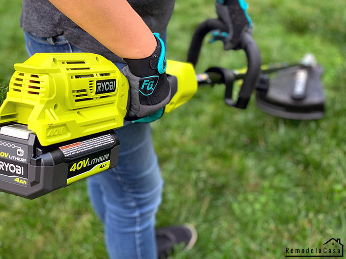 Give Your Beds and Borders a Sharp Edge With The Ryobi 40V String