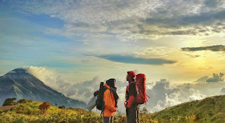 Guide Murah Pendakian Gunung Merbabu dan Merapi - VIApendaki
