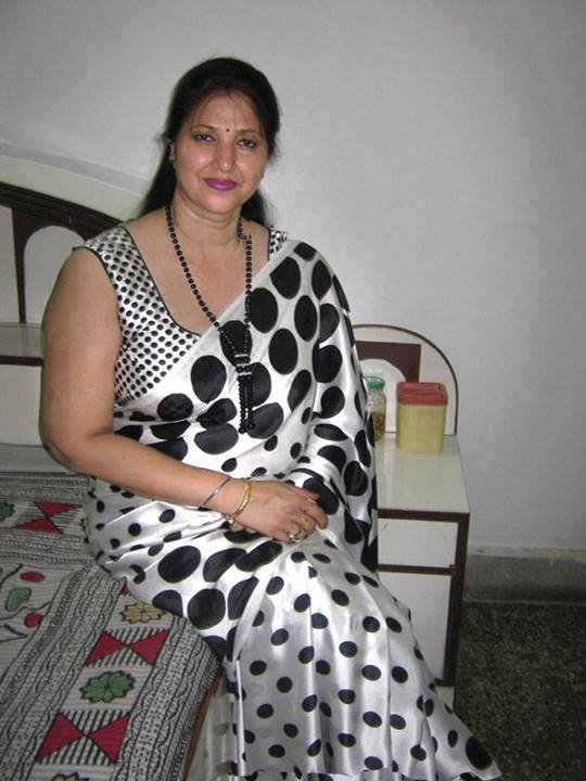 Girls Cloth Women Fashion Indian And Pakistani Hot Sexy Desi Naughty Moms Photos