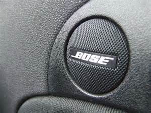 10 Merek Sistem Audio Mobil Terbaik Bose bermula dengan sangat baik, dengan kedudukan sebagai yang terbaik selama bertahun-tahun tetapi di suatu tempat di tengah itu, ia kehilangan jejak tanpa kabar yang jelas